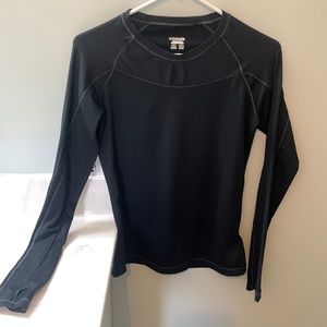 Columbia long sleek black athletic top
